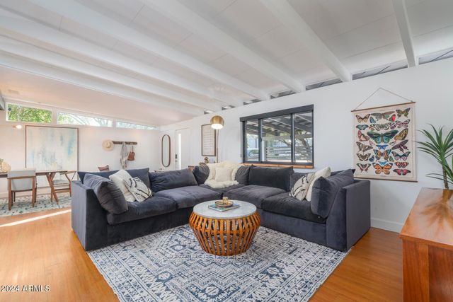 5809 N 10th Street, Phoenix, AZ 85014