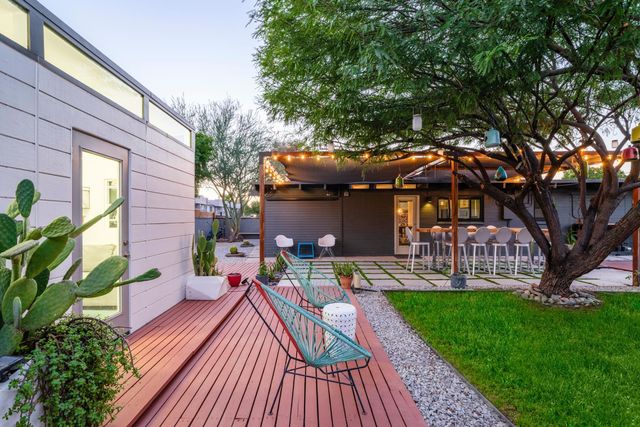 5809 N 10th Street, Phoenix, AZ 85014