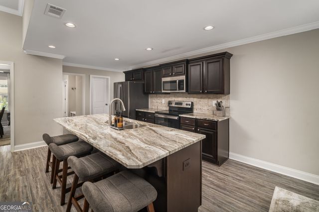 315 Creek Ridge Drive, Warner Robins, GA 31088