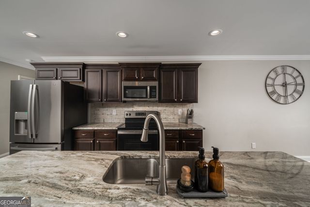 315 Creek Ridge Drive, Warner Robins, GA 31088