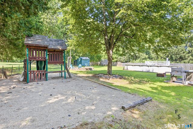 134 Croft Drive, Manchester, CT 06042