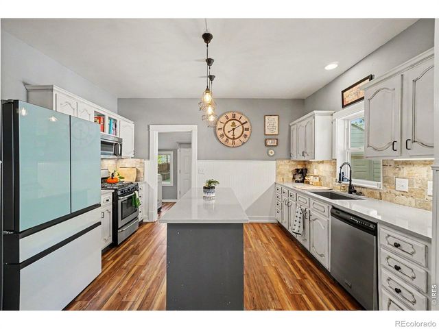 624 E 6th Street, Loveland, CO 80537