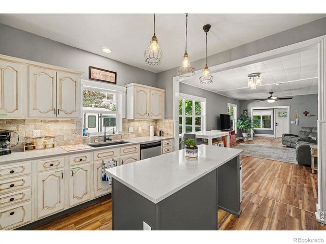 624 E 6th Street, Loveland, CO 80537