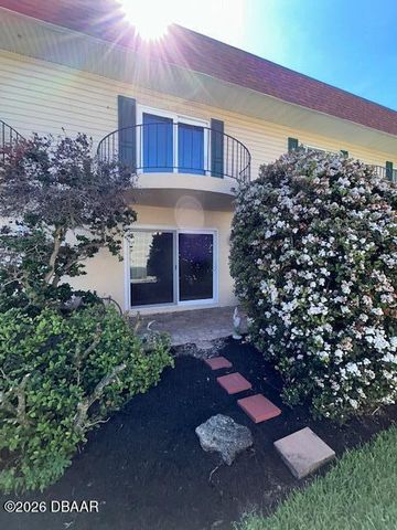 2810 Ocean Shore Blvd Apt 2, Ormond Beach, FL 32176