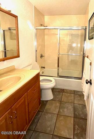 2810 Ocean Shore Blvd Apt 2, Ormond Beach, FL 32176