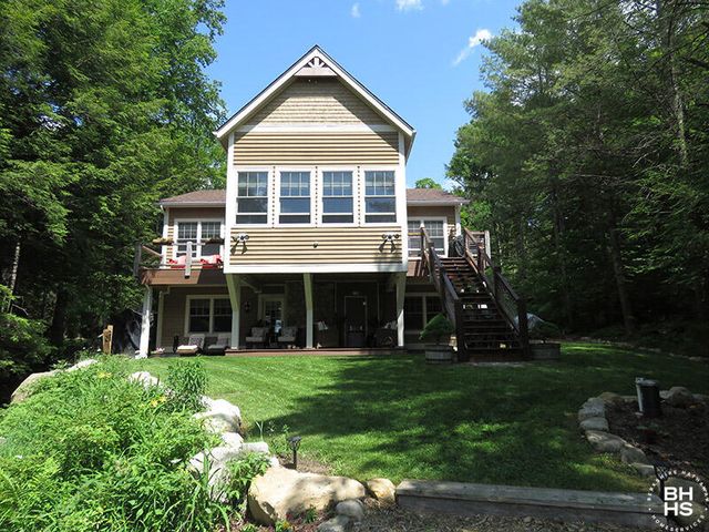 773 Bartlett Carry Road, Saranac Lake, NY 12983