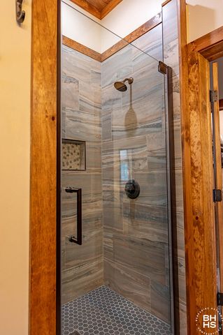 773 Bartlett Carry Road, Saranac Lake, NY 12983