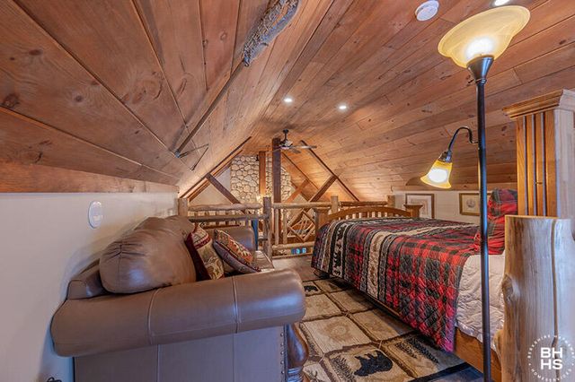 773 Bartlett Carry Road, Saranac Lake, NY 12983