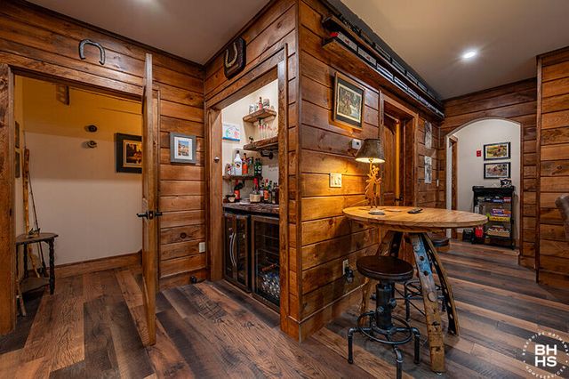 773 Bartlett Carry Road, Saranac Lake, NY 12983