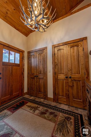 773 Bartlett Carry Road, Saranac Lake, NY 12983