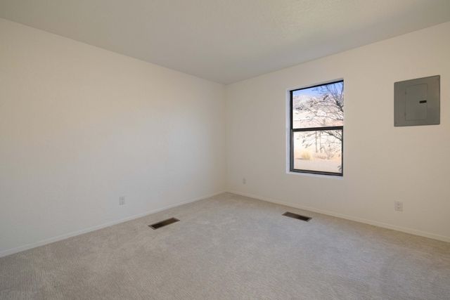 12505 Wilshire Avenue NE, Albuquerque, NM 87122