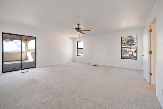 12505 Wilshire Avenue NE, Albuquerque, NM 87122