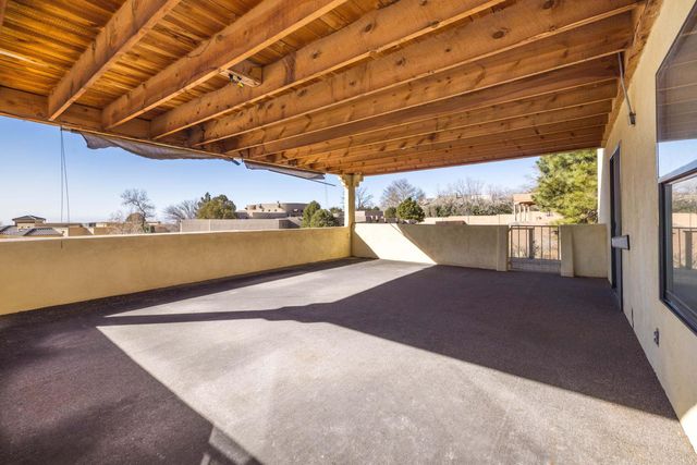 12505 Wilshire Avenue NE, Albuquerque, NM 87122