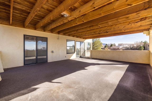 12505 Wilshire Avenue NE, Albuquerque, NM 87122