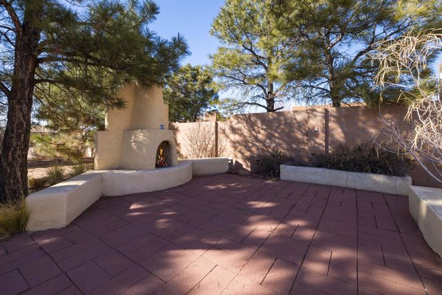 12505 Wilshire Avenue NE, Albuquerque, NM 87122