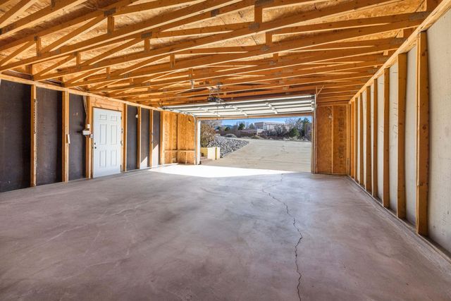 12505 Wilshire Avenue NE, Albuquerque, NM 87122