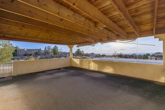 12505 Wilshire Avenue NE, Albuquerque, NM 87122