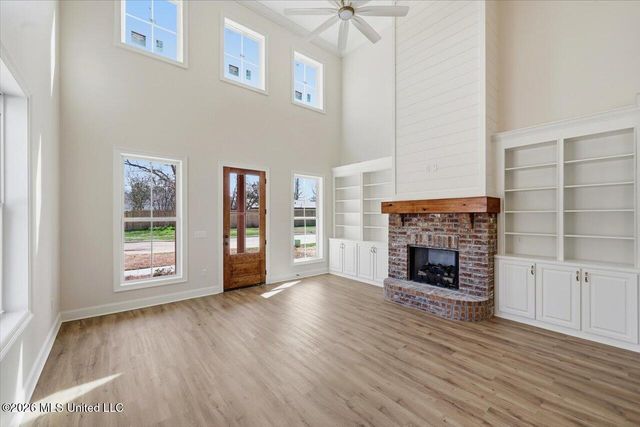 107 Colebrooke Cove, Florence, MS 39073