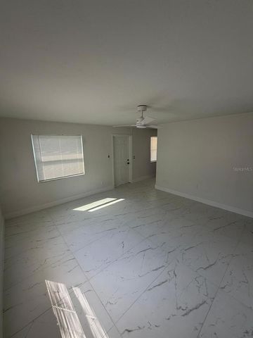 3446 DAHLIA PLACE B, Largo, FL 33771