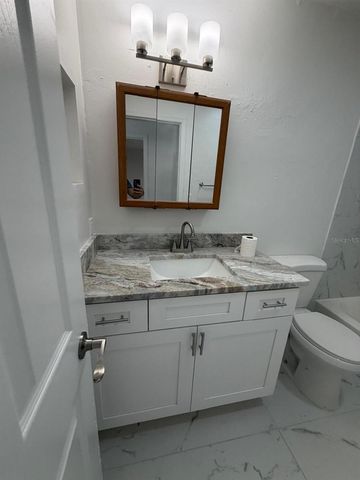 3446 DAHLIA PLACE B, Largo, FL 33771