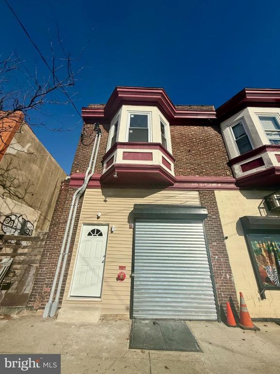 1331 S 49TH, Philadelphia, PA 19143