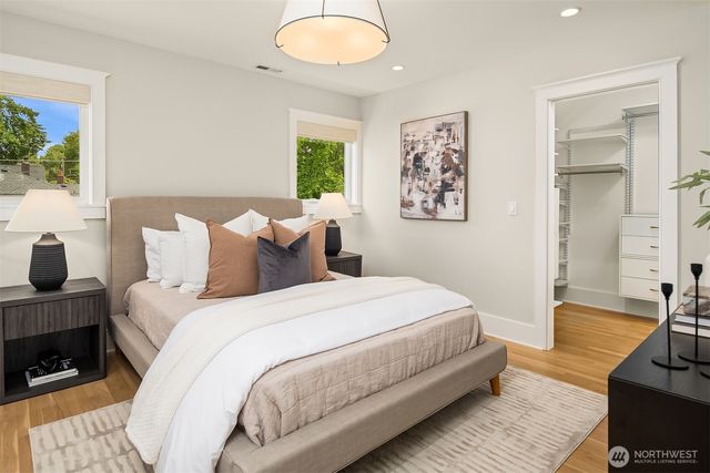 6302 15th Avenue NE, Seattle, WA 98115