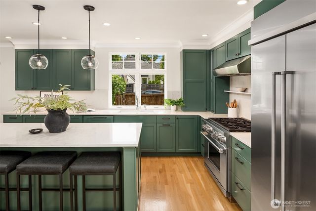 6302 15th Avenue NE, Seattle, WA 98115