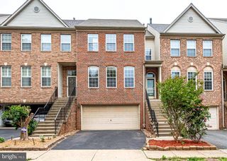 12476 CASBEER DR, Fairfax, VA 22033