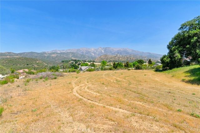 39611 Hidden Heights Drive, Yucaipa, CA 92399