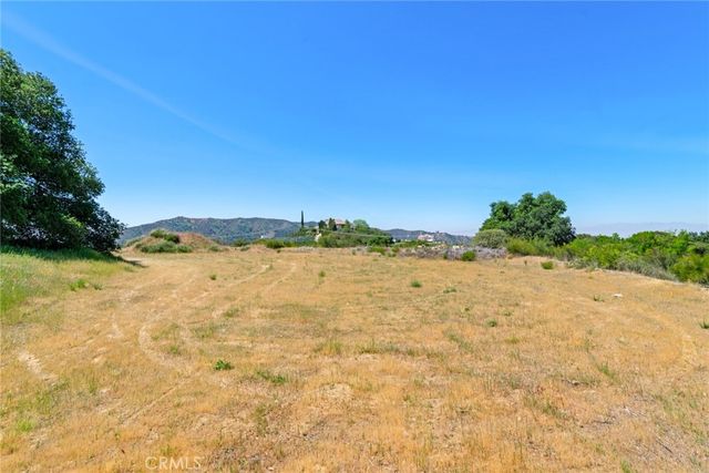 39611 Hidden Heights Drive, Yucaipa, CA 92399