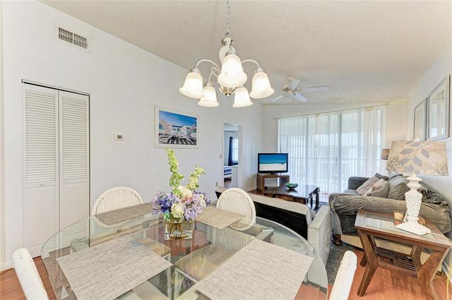 4320 47TH AVENUE W 204, Bradenton, FL 34210