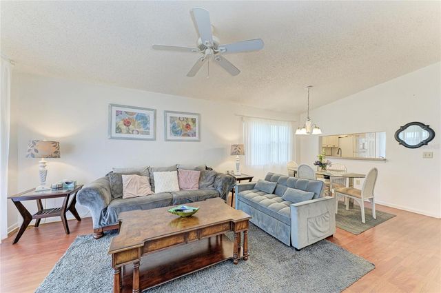 4320 47TH AVENUE W 204, Bradenton, FL 34210