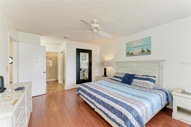 4320 47TH AVENUE W 204, Bradenton, FL 34210