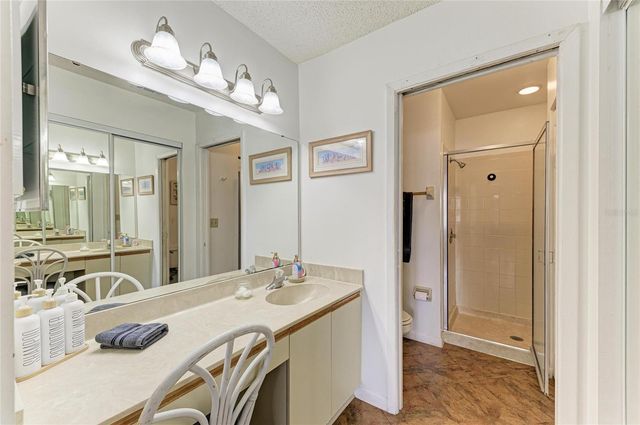 4320 47TH AVENUE W 204, Bradenton, FL 34210