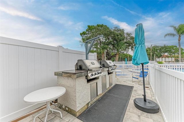 4320 47TH AVENUE W 204, Bradenton, FL 34210