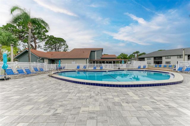 4320 47TH AVENUE W 204, Bradenton, FL 34210