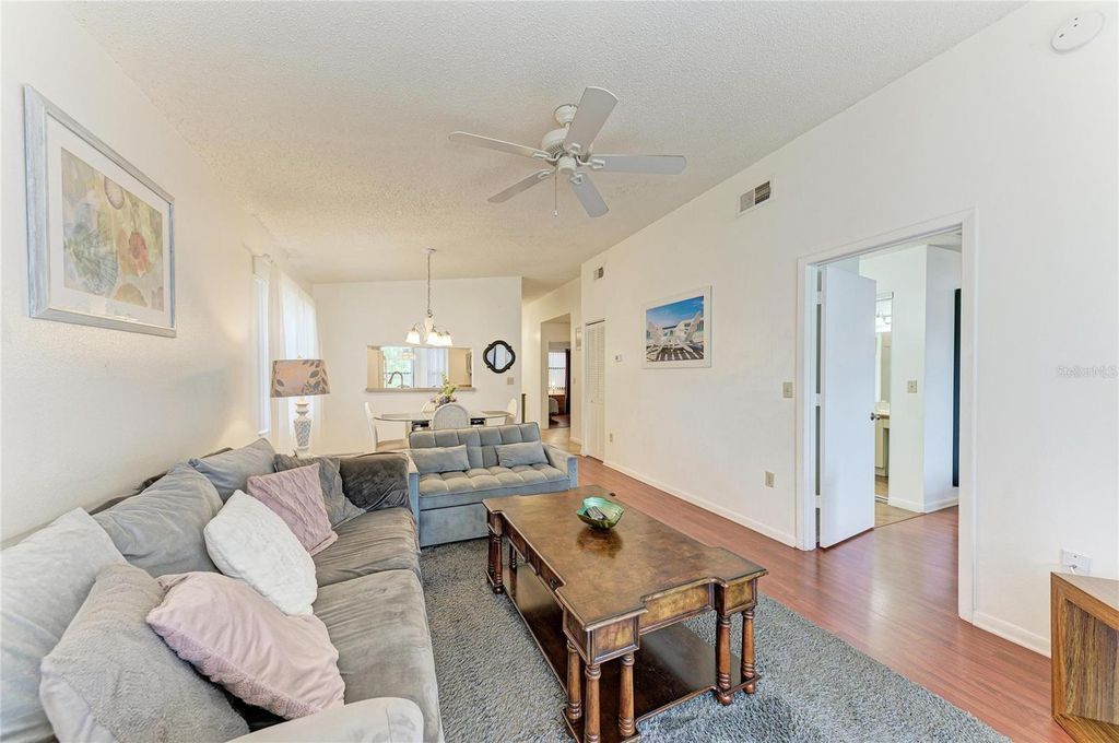 Image 20 of property listing at 4320 47TH AVENUE W 204, Bradenton, FL 34210