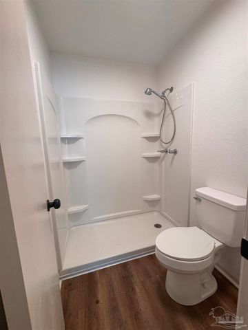 1012 Great Oaks Dr, Gulf Breeze, FL 32563