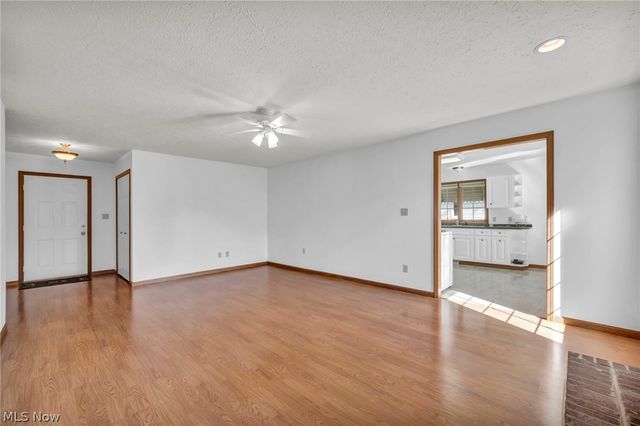 441 Pemberton Drive, Elyria, OH 44035