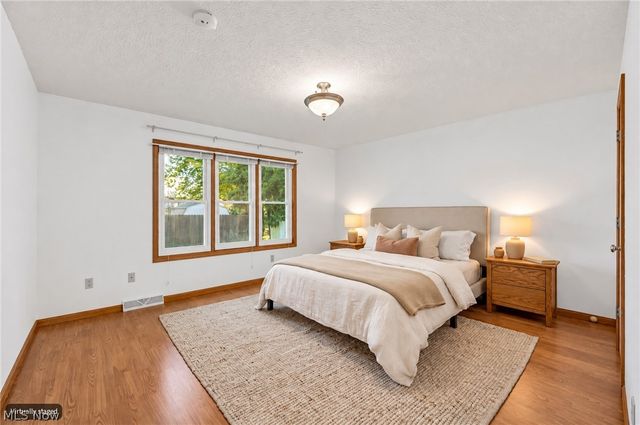 441 Pemberton Drive, Elyria, OH 44035