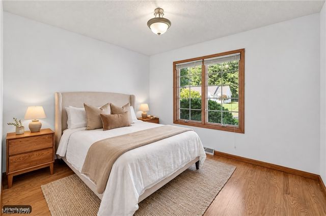 441 Pemberton Drive, Elyria, OH 44035