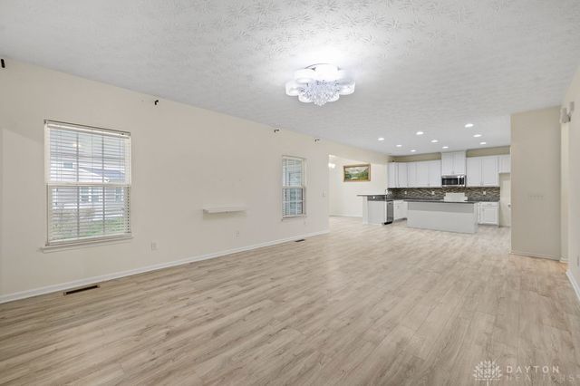 1349 Senna Street, Tipp City, OH 45371