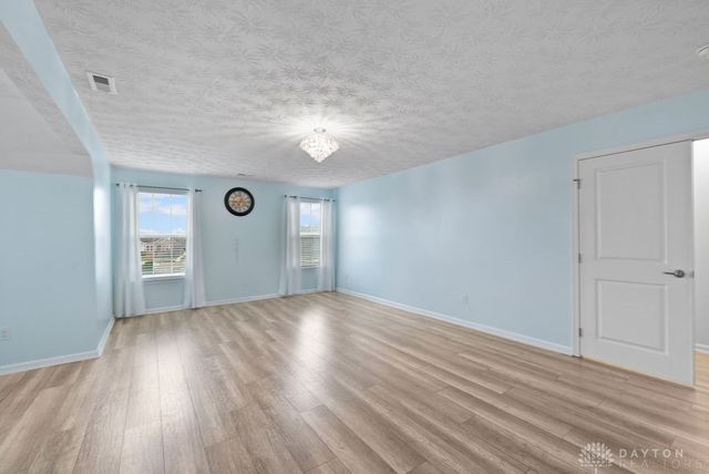 1349 Senna Street, Tipp City, OH 45371