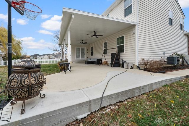 1349 Senna Street, Tipp City, OH 45371