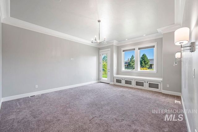 844 S Lake Pointe Way, Eagle, ID 83616