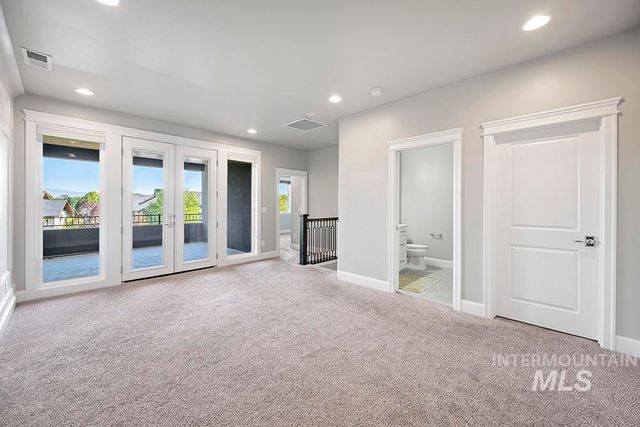 844 S Lake Pointe Way, Eagle, ID 83616