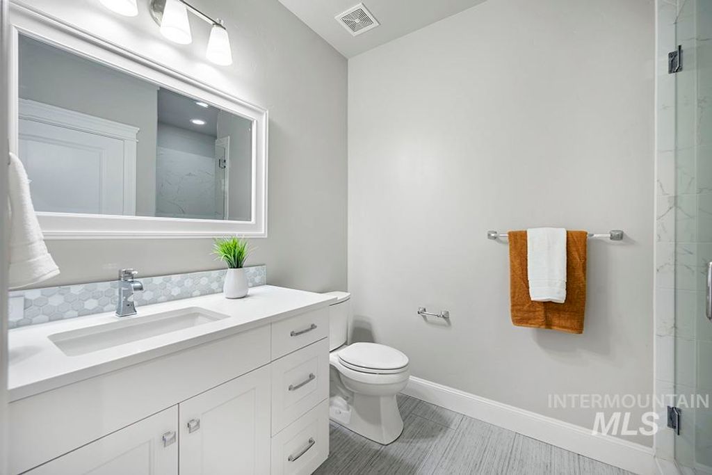 844 S Lake Pointe Way, Eagle, ID 83616 photo 24