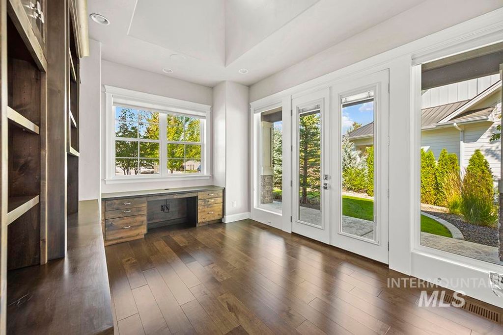 844 S Lake Pointe Way, Eagle, ID 83616 photo 9