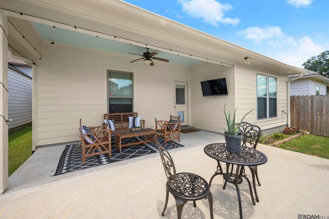 6526 Oak Garden Dr, Baton Rouge, LA 70817