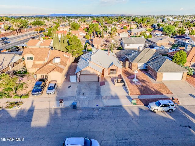 1994 DANA BREE Drive, El Paso, TX 79936